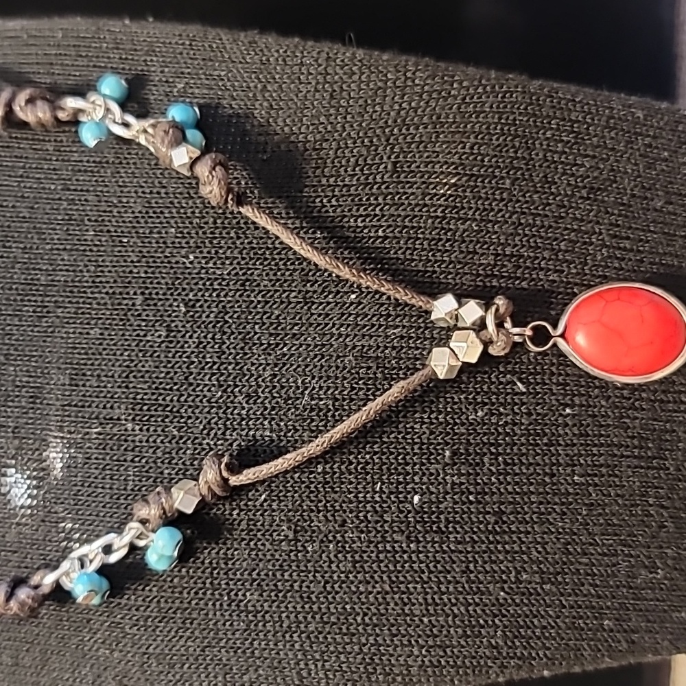 Plunder Tallulah skye necklace nwt